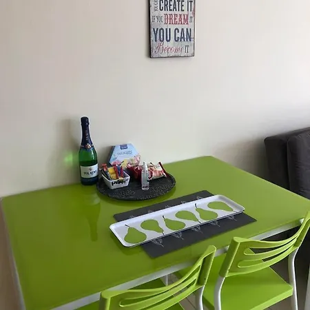 Panoramic Holidays Apartament *