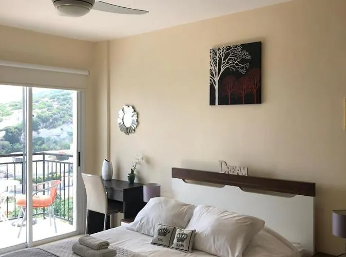 Panoramic Holidays Apartament *